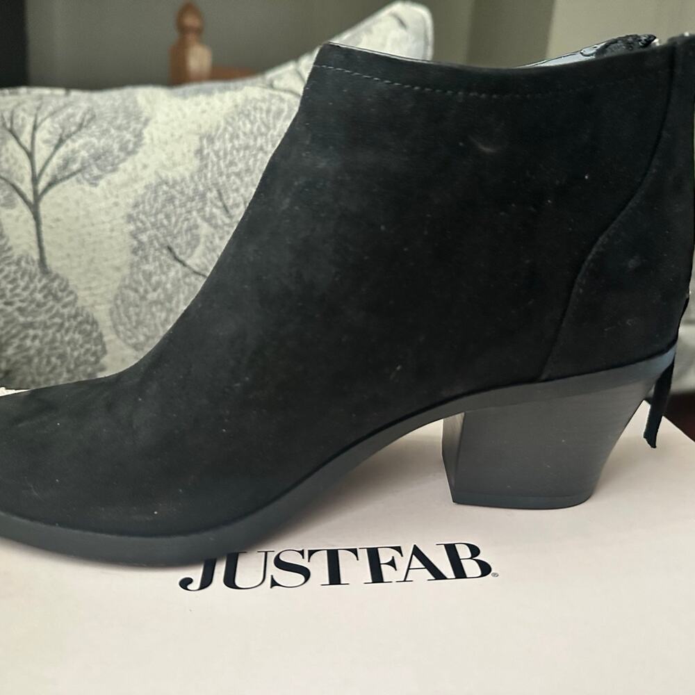 JustFab Women’s suede look black booties, zipper back